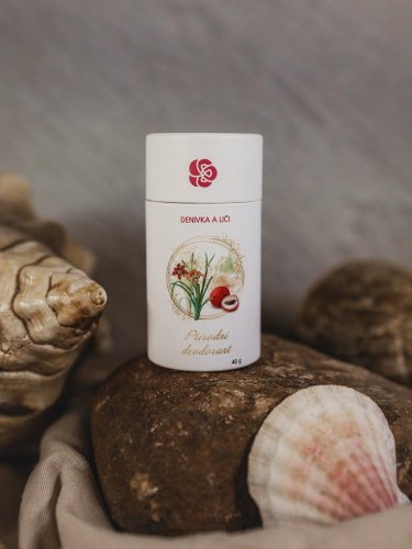 DEODORANT (denivka a liči)